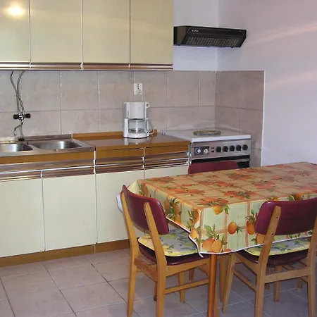 In Silo/insel Krk 13514 Apartman Šilo